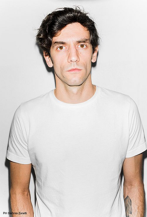 Tommaso Caldera’s début with B—Line Lights